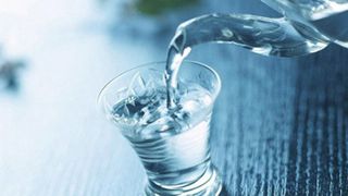 5 cách làm sạch nước an toàn và hiệu quả nhất