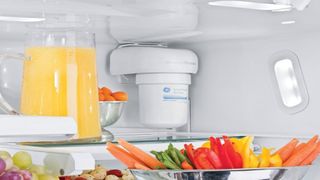 7 mẹo đơn giản để tủ lạnh lúc nào cũng sạch sẽ và thơm tho