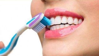 Thế nào là chăm sóc và vệ sinh răng miệng đúng cách?