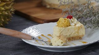 [Video] Cách làm Cheesecake sầu riêng không cần lò nướng thơm ngon