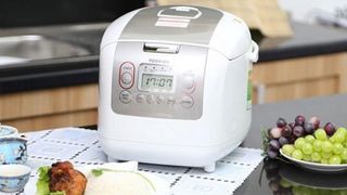 Cách hẹn giờ nấu cơm tự động bằng nồi cơm điện tử Toshiba