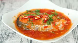 Cách làm cá hồi sốt cà chua thơm ngon, đậm đà, hấp dẫn đưa cơm