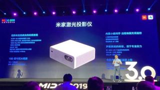 Xiaomi ra mắt máy chiếu Laser Mijia với thiết kế nhỏ gọn, giá 19.8 triệu