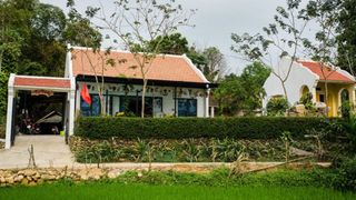 Đẹp giản dị ngôi nhà cấp 4 với chi phí 650 triệu con trai kiến trúc sư xây tặng cha mẹ dưỡng già ở Quảng Nam