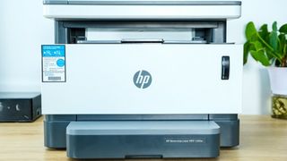 Trải nghiệm máy in HP Laser Neverstop 1200w: Đổ mực chưa bao giờ dễ dàng đến vậy