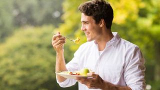 7 bí quyết xây dựng chế độ ăn cho nam tăng cân