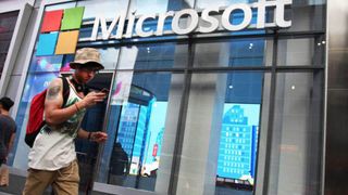 Microsoft đóng cửa toàn bộ cửa hàng bán lẻ, tập trung bán qua mạng