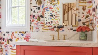 Những bí mật trang trí tường phòng tắm tạo nên không gian vui nhộn, đặc sắc