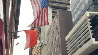 Mỹ trừng phạt thêm 11 công ty Trung Quốc