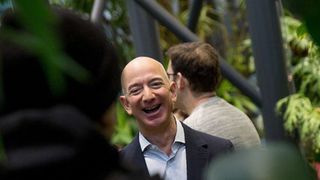 Bloomberg: Jeff Bezos, Elon Musk, Mark Zuckerberg cùng 'bỏ túi' 115 tỷ USD trong năm 2020