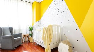 Vàng - sắc màu tươi vui đem lại hiệu quả bất ngờ khi bạn sử dụng cho phòng của bé