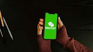 Apple ưu ái WeChat tới mức nào?