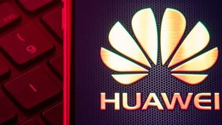 Huawei đang thu mua chip bằng mọi giá, nhận cả chip chưa hoàn thiện lẫn chip chưa được kiểm tra