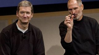 Ngày xưa Steve Jobs trước khi qua đời vẫn còn cứng rắn với Amazon và Facebook, ngày nay làm sao có chuyện Tim Cook không quyết đấu với Epic tới cùng?