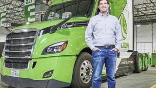 CEO 28 tuổi của hãng xe tải điện sắp trở thành tỷ phú tự thân trẻ nhất nước Mỹ