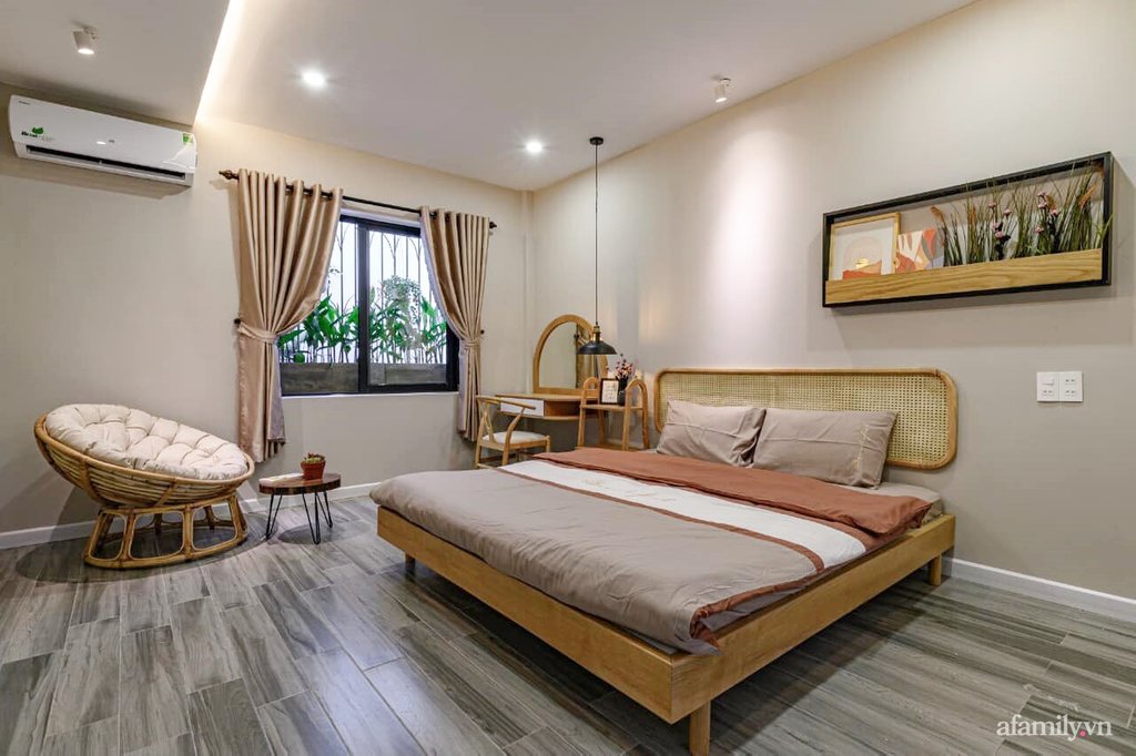 Các căn phòng nghỉ ngơi đều được chị Quỳnh An sử dụng sắc màu trung tính tạo cảm giác ấm cúng.