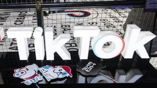 Mỹ hoãn thi hành lệnh cấm TikTok
