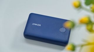Trên tay nhanh pin dự phòng Anker PowerCore Select 10.000 mAh: Lựa chọn giá rẻ cho nhu cầu cơ bản