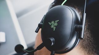 Đánh giá Razer BlackShark V2: tai nghe "chuẩn chỉ" cho các tựa game eSports
