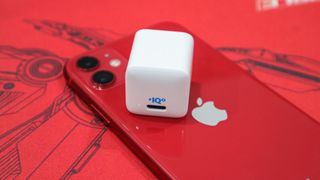 Đánh giá Anker PowerPort III Nano 20W: củ sạc nhanh nhỏ gọn cho iPhone 12, "cân" luôn cả Macbook